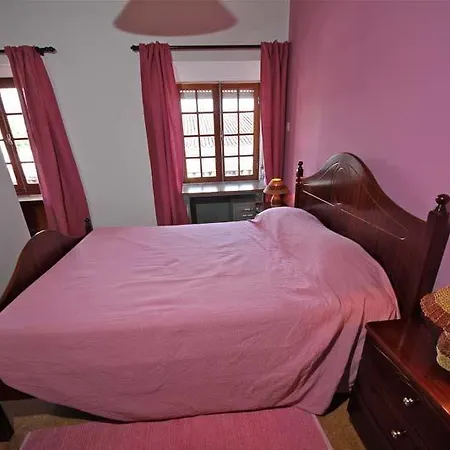 Maroicos Guest house *